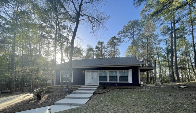 Lake Livingston 4th of July Retreat! Perfect for Family and Child Friendly