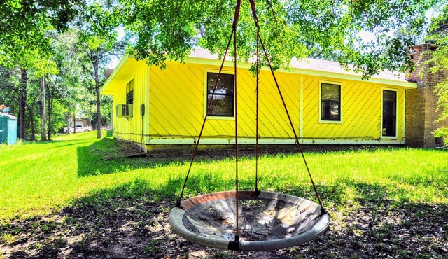 Lake Livingston Family Fun Getaway Serene Sunsets!