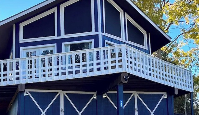 Lake Livingston Retreat - Newly Renovated