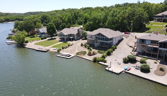 LAKE LOCH LOMOND PARADISE SUITE