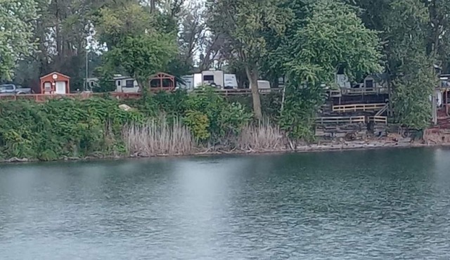 Lake Lot Camping Relaxing Fun!