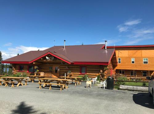Lake Louise Lodge, Alaska