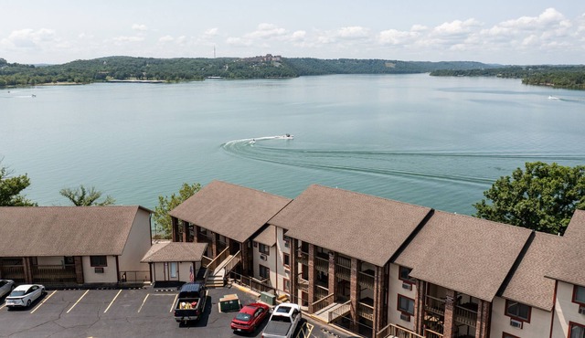 Lake Lover's Dream is a beautiful walk-in condo.