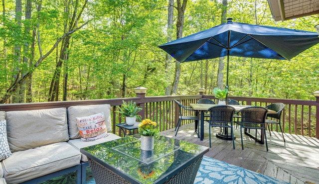 Lake Lure Home w/Deck: At Lake Lure & Golf!