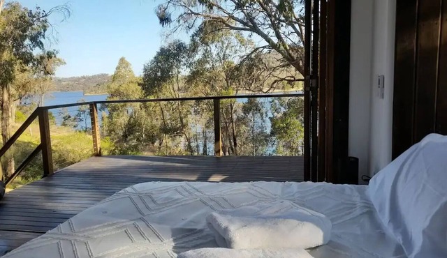 Lake Lyell Tiny Cabin, 4x4 and AWD access only