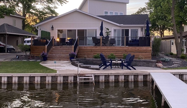 Lake Manitou Lake House, Sleeps 10, 4 Bedrooms, 3 full baths, Bring your Boat!