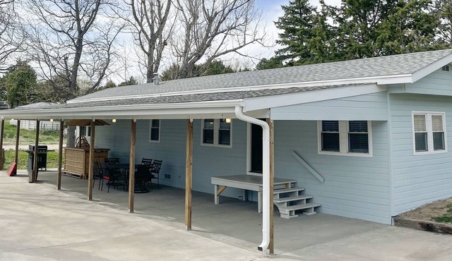Lake McConaughy Cabin within walking distance to beach!