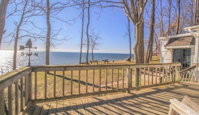 Lake Michigan beachfront cottage
