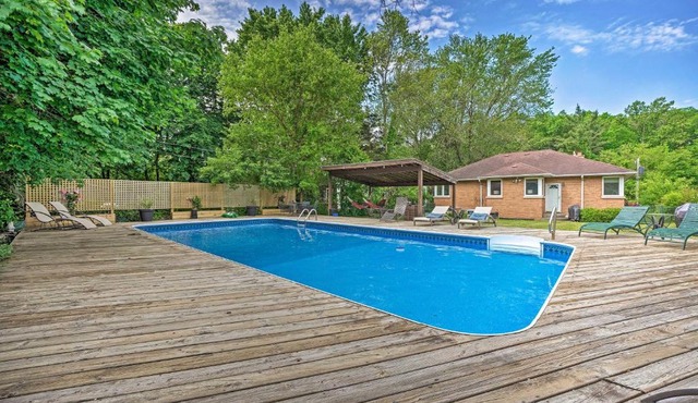 Lake Michigan Hideaway Pool, Steps to Beach!
