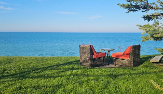 Lake Michigan Waterfront Designer Villa