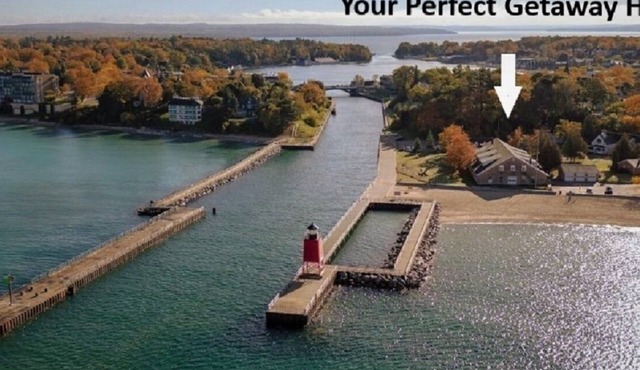 Lake Michigan Waterview Family Retreat - Steps to Beach & Downtown Charlevoix