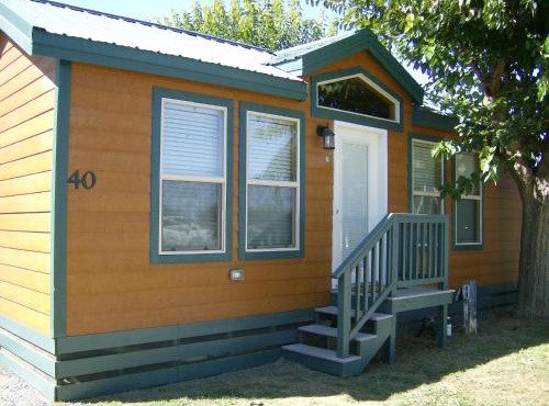 Lake Minden Camping Resort Cottage 2