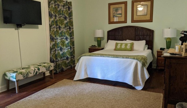 Lake Minneola Inn