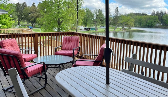 Lake moraine 3 bedroom home by Colgate University