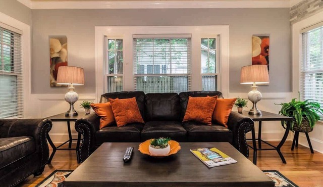 Lake Morton Historical District Home w/King Bed