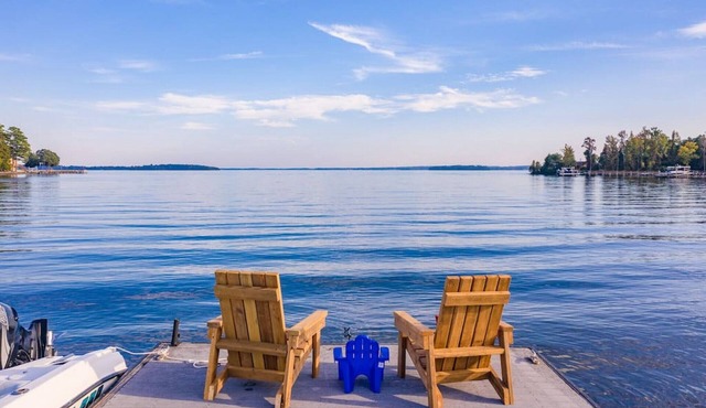 Lake Murray Family Retreat | BIG Water Views