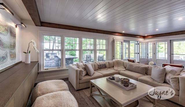 Lake Muskoka Private Island! 13 Bedrooms! 6 Beaches! Gym! Tennis Court!