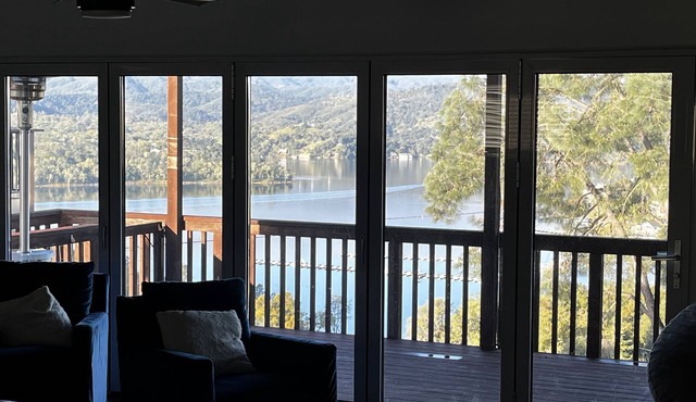 Lake Nacimiento’s Oak Shores Lakeside Community Resort Family Vacation Rental