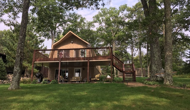 Lake Nokomis Cottage With A Great View!