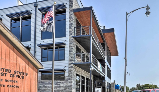 Lake Norden Apartment w/Spacious Balcony!