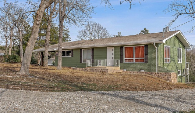 Lake Norfork Escape- 5 Beds- Ideal for Family Vacations
