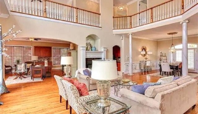 Lake Norman Waterfront Mansion - 7BR, Pool, Hot Tub, Game Room and Private Dock