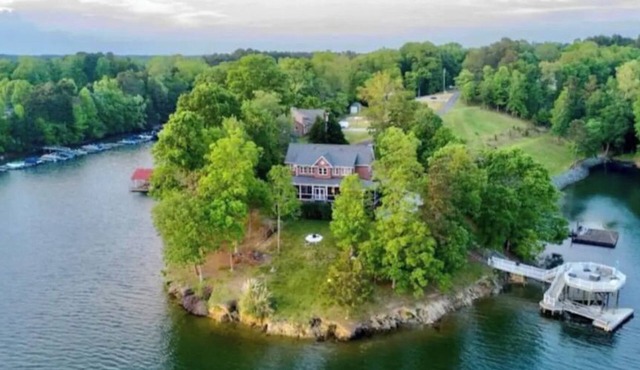 Lake Norman Waterfront Home with Panoramic Views