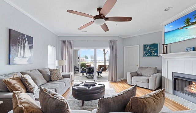 Lake Norman Waterfront Condo Retreat - Dog Friendly Cornelius Vacation Rental