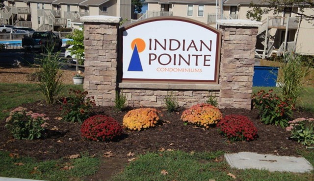 Lake of the Ozarks Indian Pointe 2 bedroom vacation condo with amazing views!