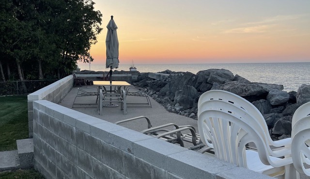 Lake Ontario Tranquility - Waterfront