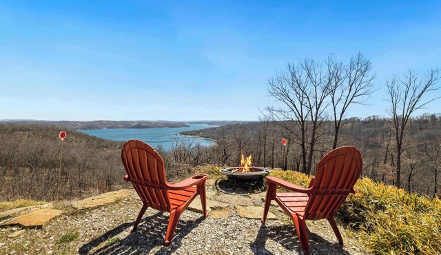 Lake Overlook-Gorgeous Beaver Lake Views-Game Room