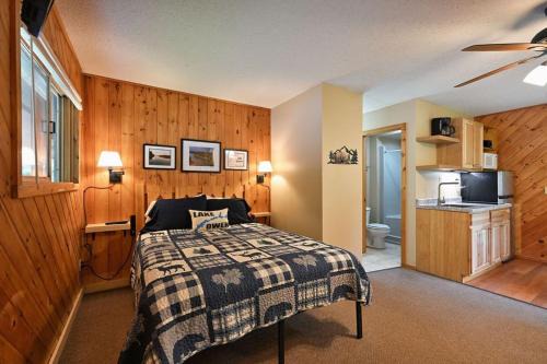 Lake Owen Resort