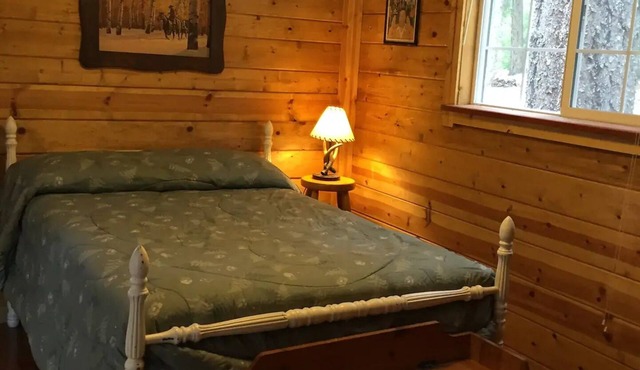 Lake Pillsbury/Hull. Mt.Cabin Studio w/bath&deck
