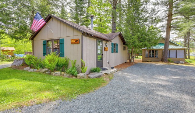 Lake Pleasant Cabin on 3 Acres w/Private Beach!