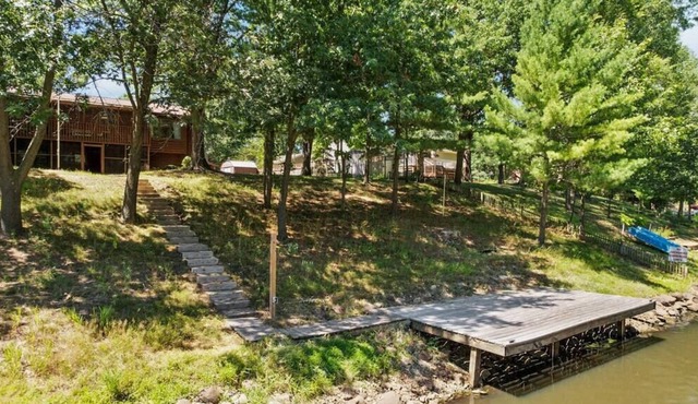 Lake Puckaway Retreat