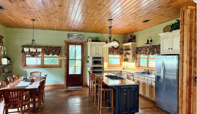 Lake Rabun Mountain Retreat