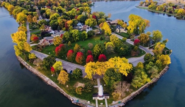 Lake, River and Lighthouse View Suite