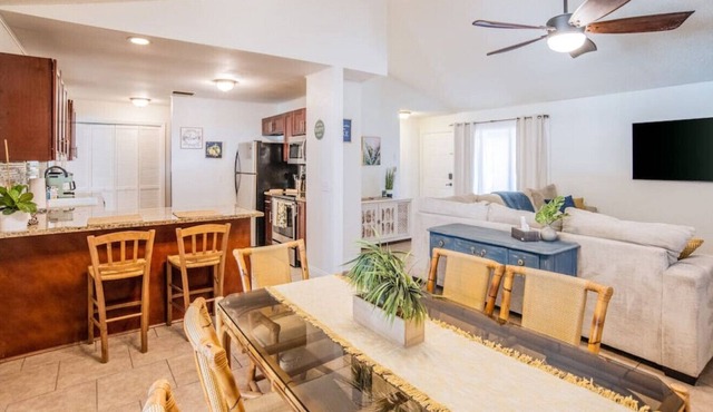 Lake Roy · Spacious Legoland area pool home