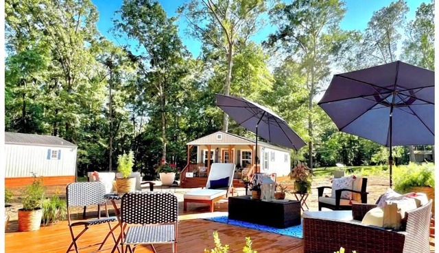 Lake Sam Rayburn "True" Waterfront Escape - Bring Boat, Kayak & Fishing Poles!