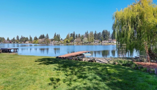 Lake Serene Beachfront, Lower- Level Unit