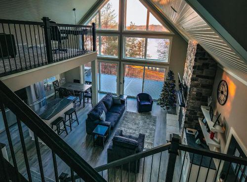 Lake Sherwood Chalet