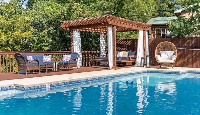Lake Shore Landing – For 20!