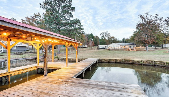 Lake Sinclair: Since Day 1 Family Lake House