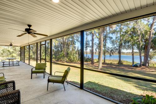 Lake Smith Getaway with Dock Families Welcome!