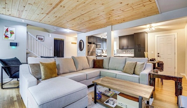 Lake Stevens Retreat 3BR Home with Ac