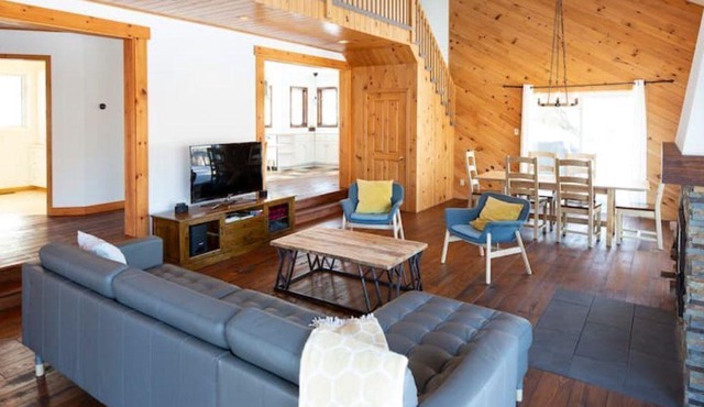 Lake Stuckley country home nestled into Mont Orford