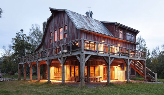 Lake Superior Barn now has Star Link Wi-Fi!