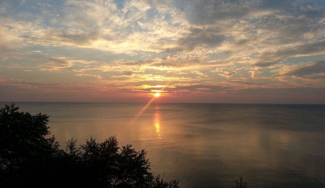 Lake Superior Home - Perfect for a family vacation any time of the year!
