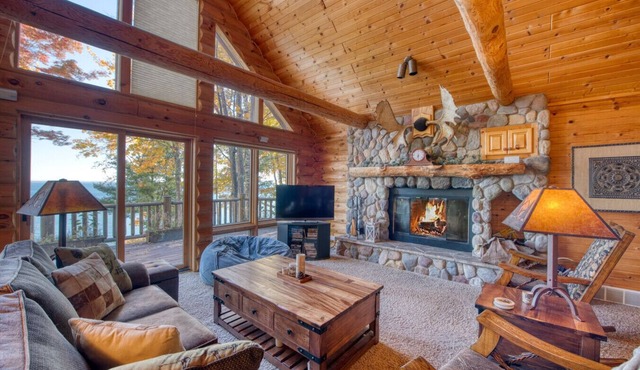 Lake Superior Log Cabin Retreat | Near Bayfield, WI | Sleeps 18