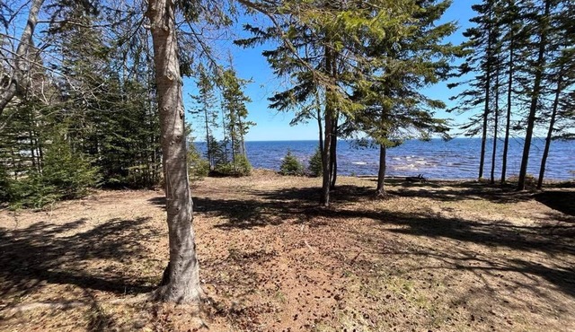 Lake Superior shoreline in Paradise, MI